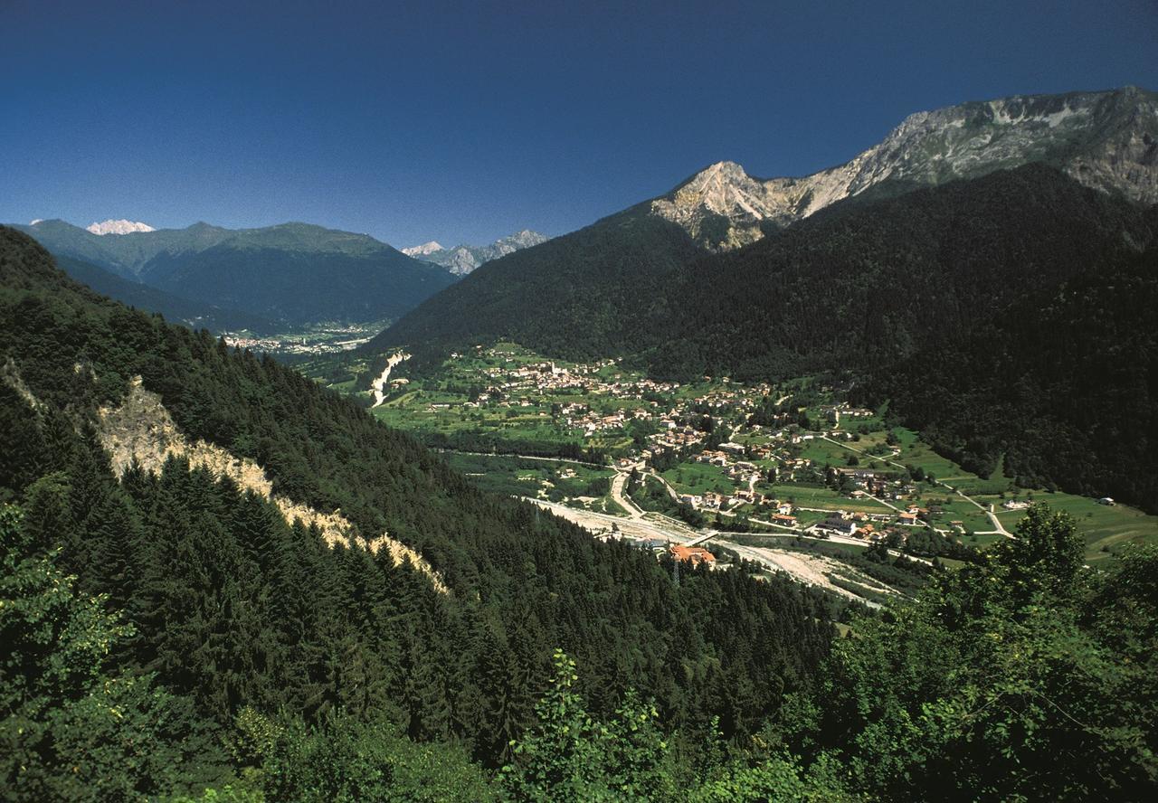 Albergo Miramonti Arta Terme Εξωτερικό φωτογραφία